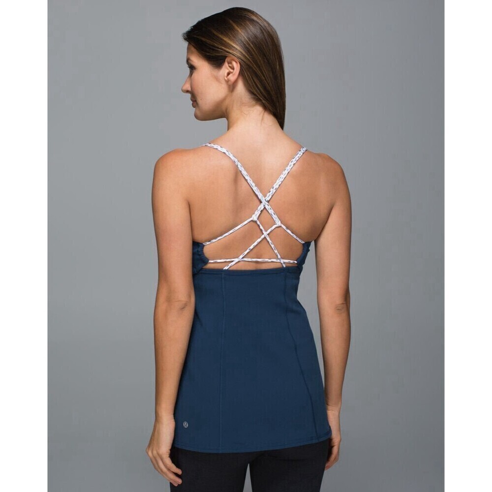 Lululemon Dancing Warrior Tank Poseidon Dottie Dash White Black Athleisure Yoga